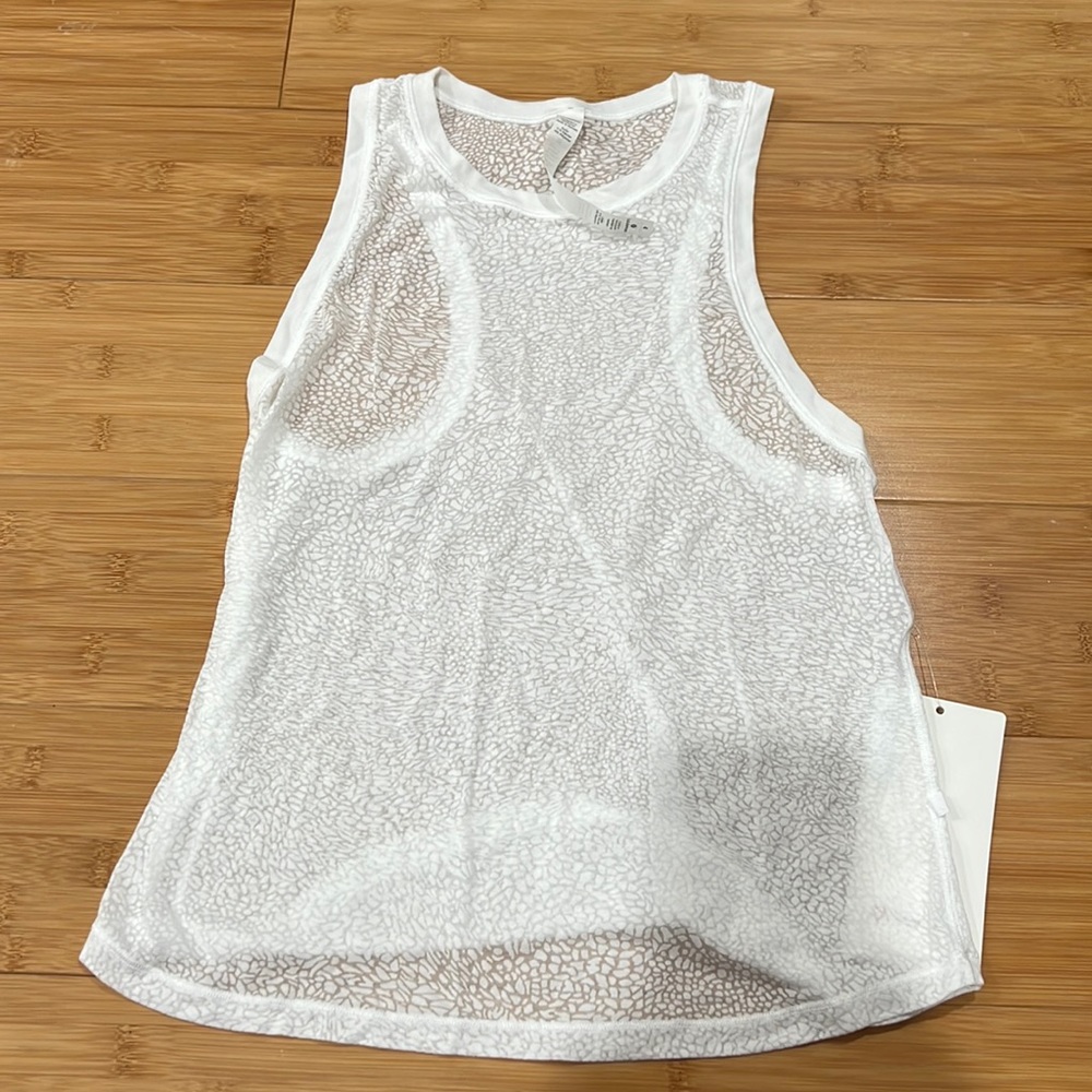 White lululemon top